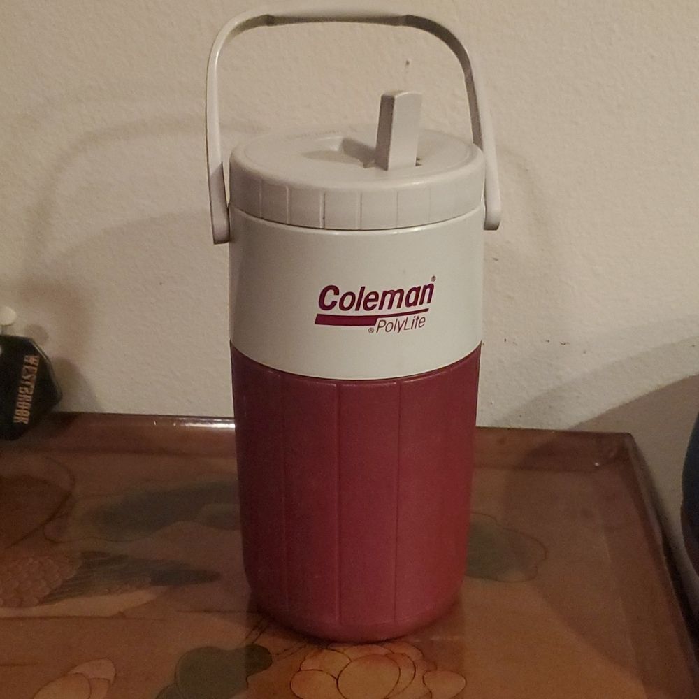Coleman 5590 1/2 Gallon Thermos